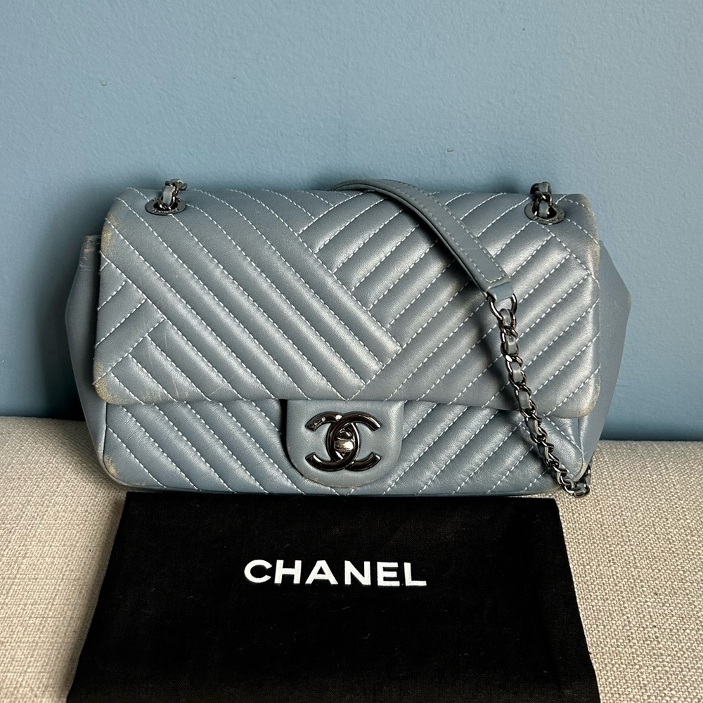 Chanel Blue Crossing Chevron Flap Bag - Picture 2 of 13